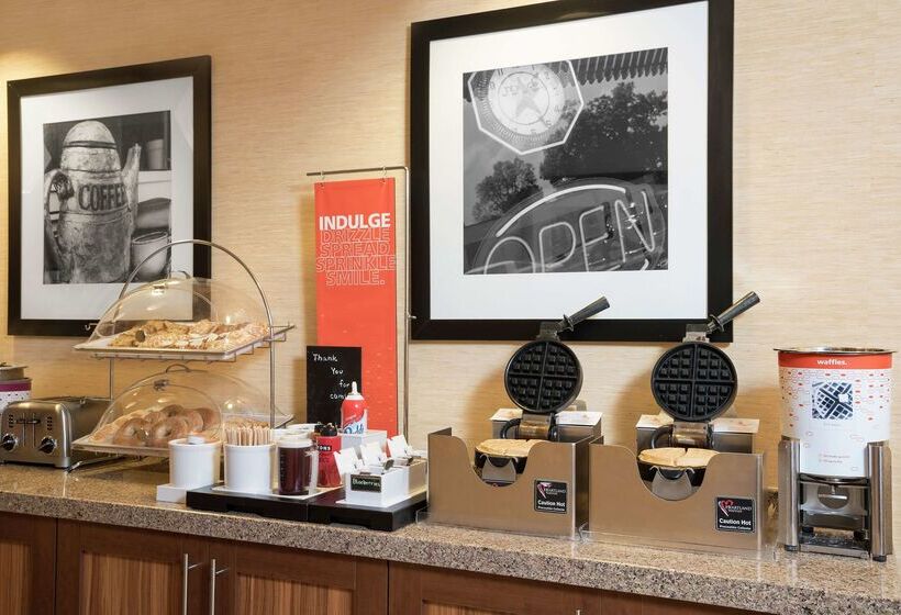 هتل Hampton Inn Joliet  I80