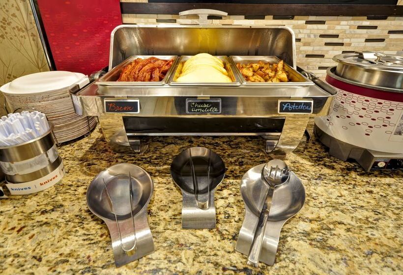 בית מלון כפרי Hampton Inn Kansas City Airport