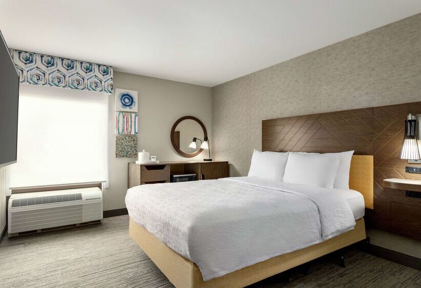 בית מלון כפרי Hampton Inn Kansas City Airport