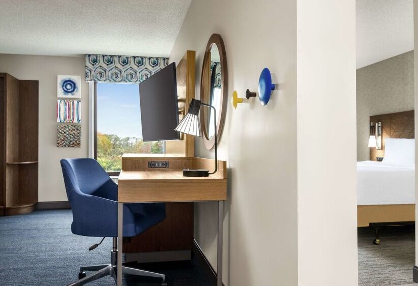 בית מלון כפרי Hampton Inn Kansas City Airport