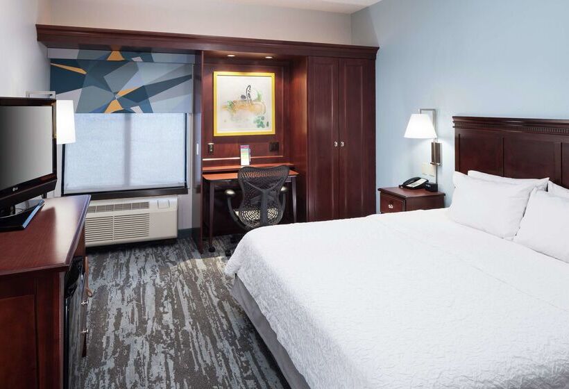 בית מלון כפרי Hampton Inn Kansas Cityliberty