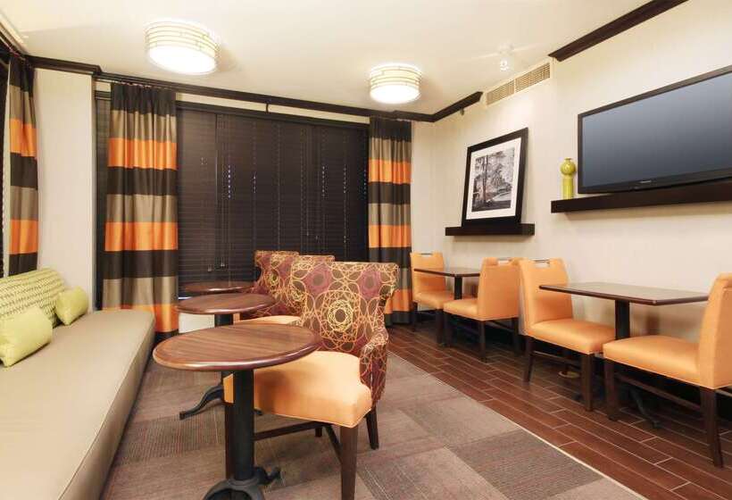Отель Hampton Inn Kansas City/overland Park