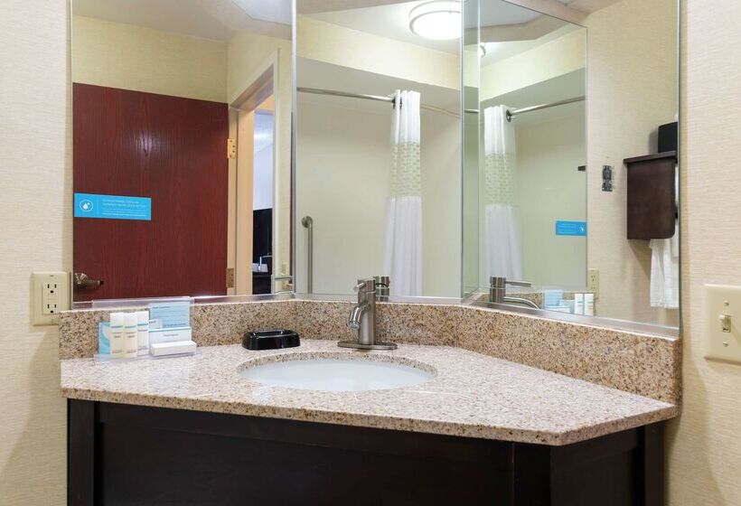 فندق Hampton Inn Kent/akron Area