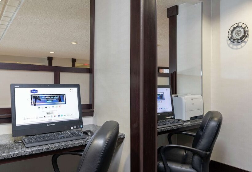 فندق Hampton Inn Kent/akron Area