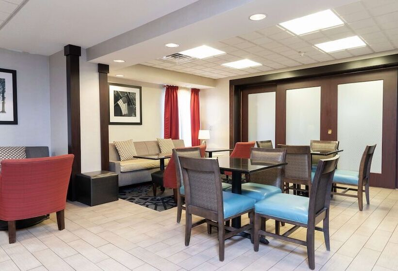 فندق Hampton Inn Kent/akron Area