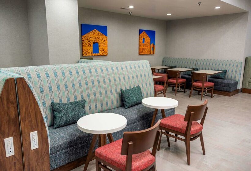 فندق Hampton Inn Kinston