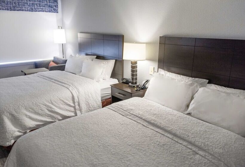 فندق Hampton Inn Kinston