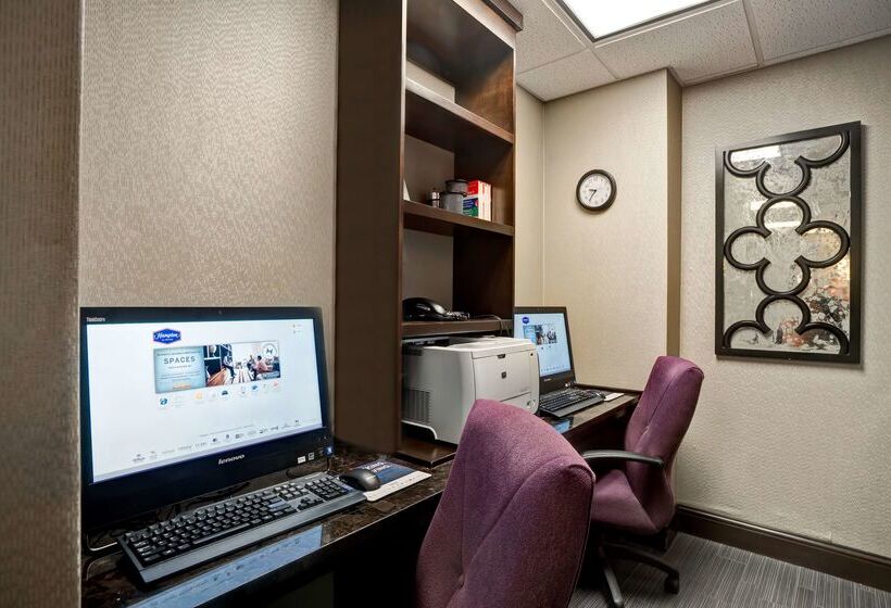 בית מלון כפרי Hampton Inn Knoxvilleairport