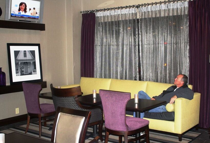 فندق Hampton Inn Knoxvilleairport