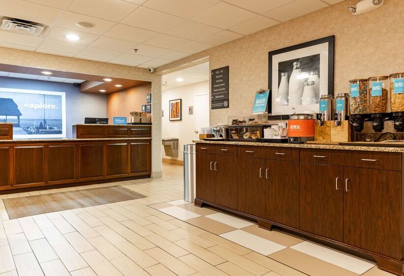 ホテル Hampton Inn By Hilton Of Kuttawa/eddyville