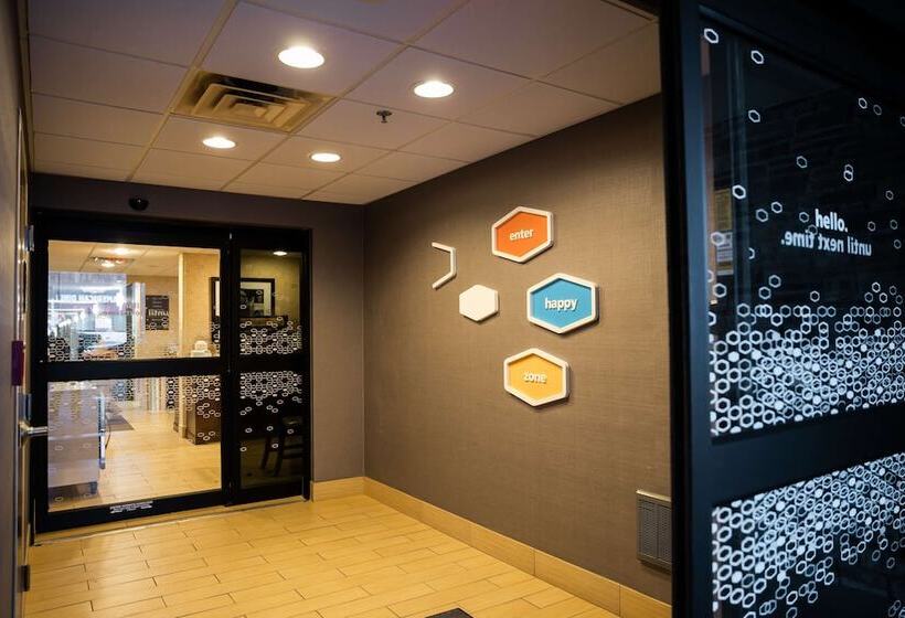 ホテル Hampton Inn By Hilton Of Kuttawa/eddyville