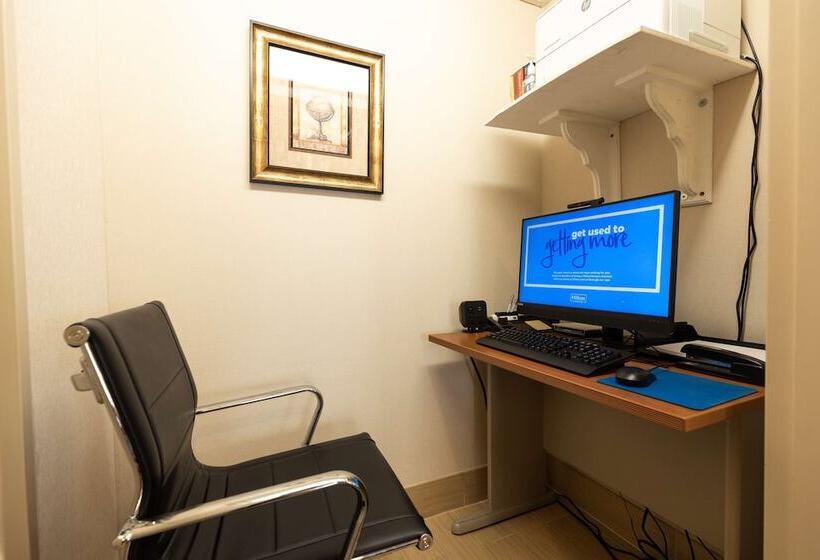 ホテル Hampton Inn By Hilton Of Kuttawa/eddyville