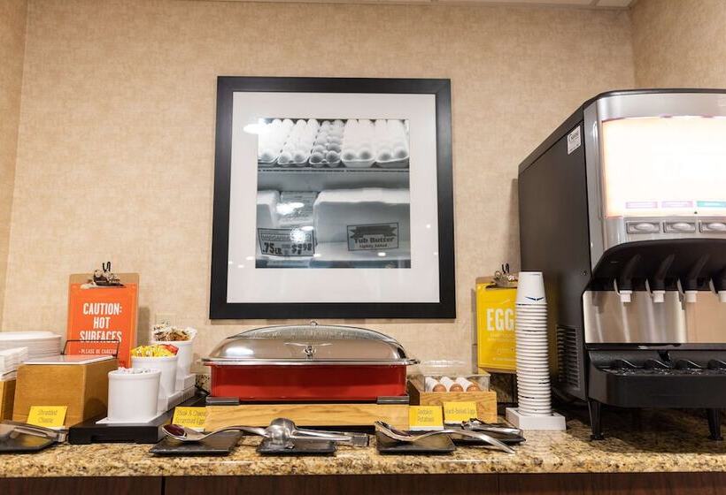 ホテル Hampton Inn By Hilton Of Kuttawa/eddyville