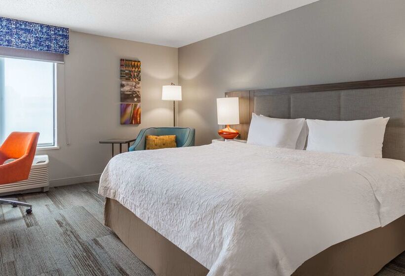 هتل Hampton Inn Lacrosse/onalaska