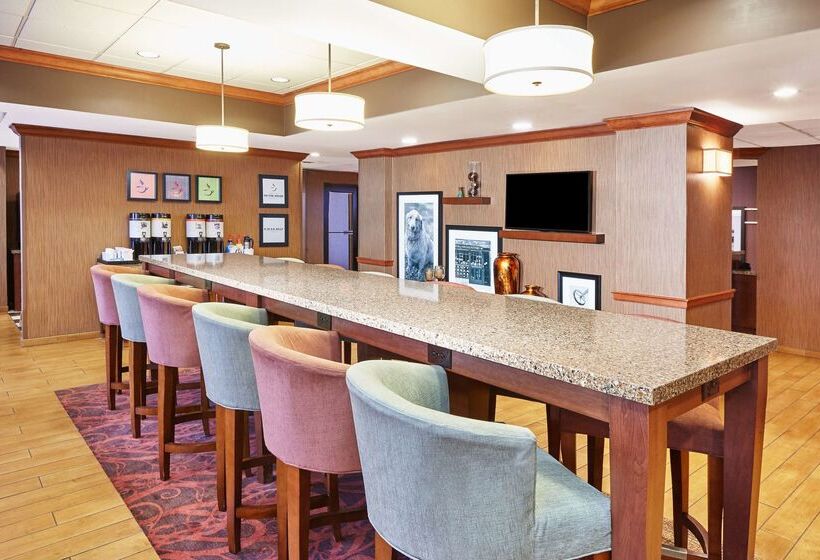 בית מלון כפרי Hampton Inn Lafayette