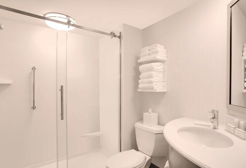 호텔 Hampton Inn Lancaster