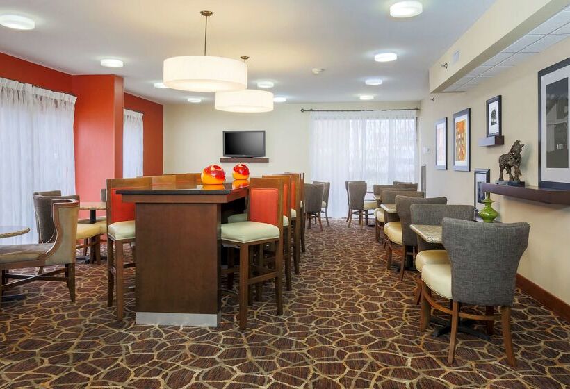 فندق Hampton Inn Laredo