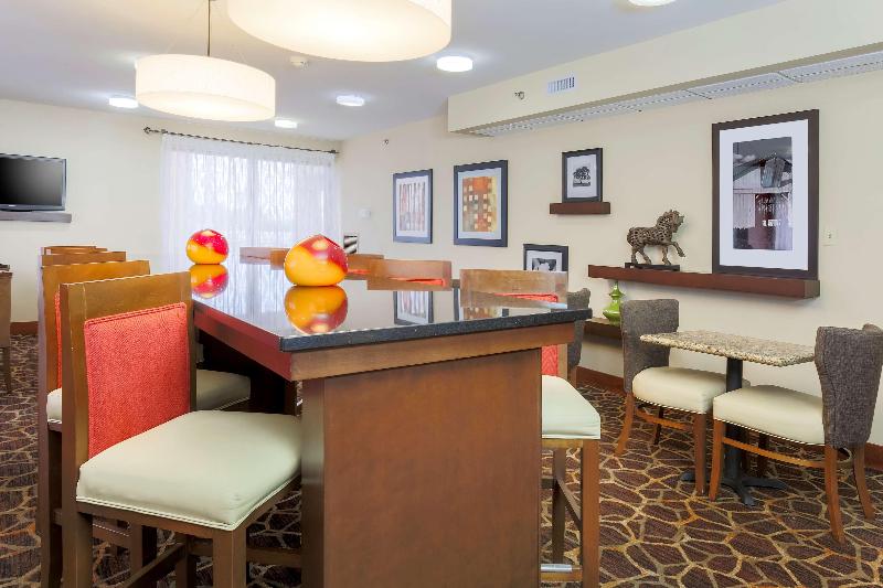 هتل Hampton Inn Laredo