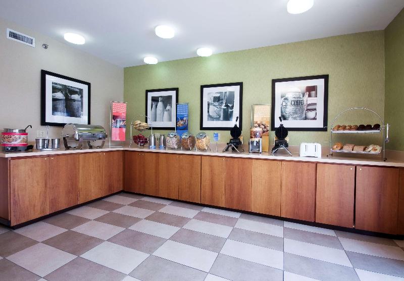 هتل Hampton Inn Laredo