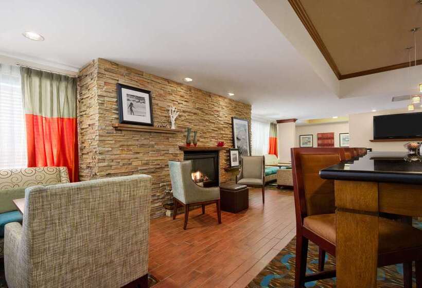 فندق Hampton Inn By Hilton Lexington Park