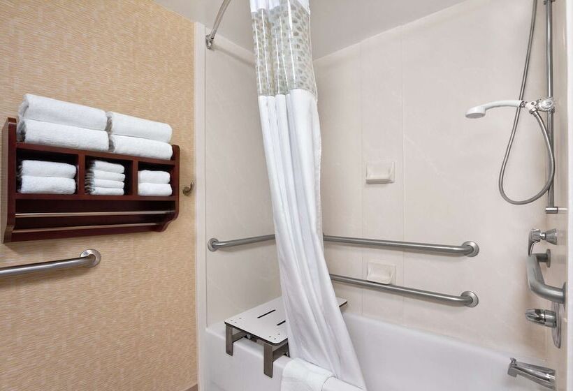 فندق Hampton Inn By Hilton Lexington Park