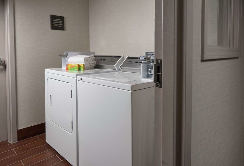 فندق Hampton Inn Louisville I65 @ Brooks Rd