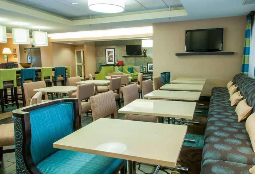 فندق Hampton Inn Louisville North/clarksville