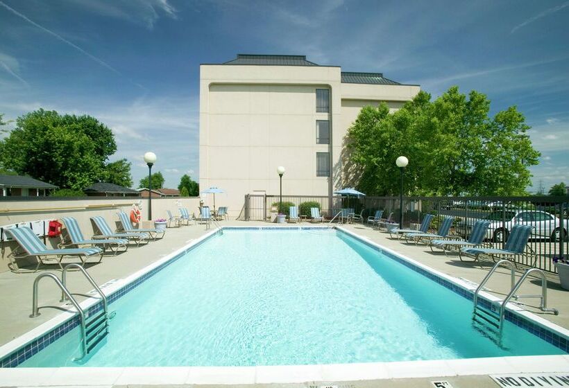 فندق Hampton Inn Louisville North/clarksville