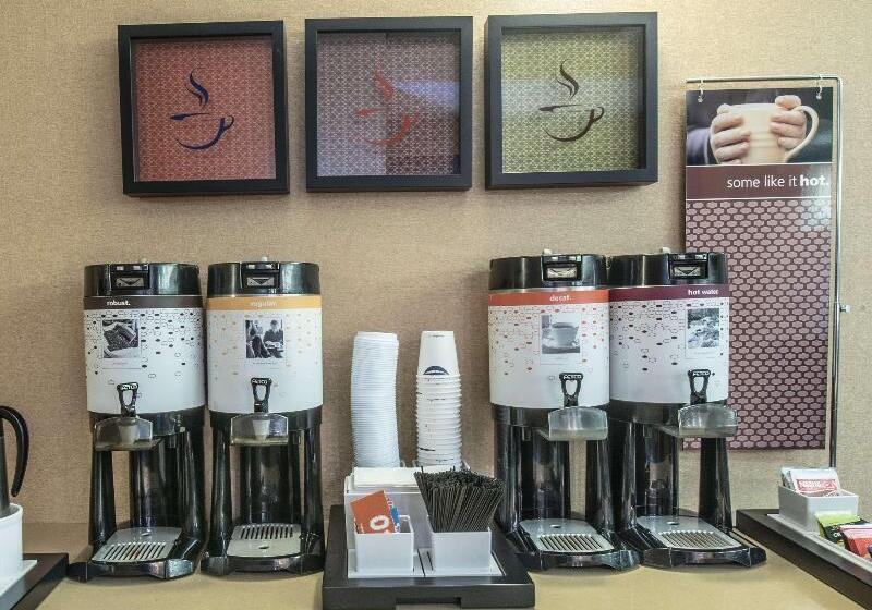 فندق Hampton Inn Louisville North/clarksville