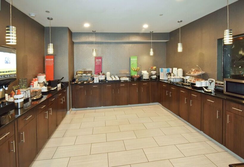 فندق Hampton Inn Madison