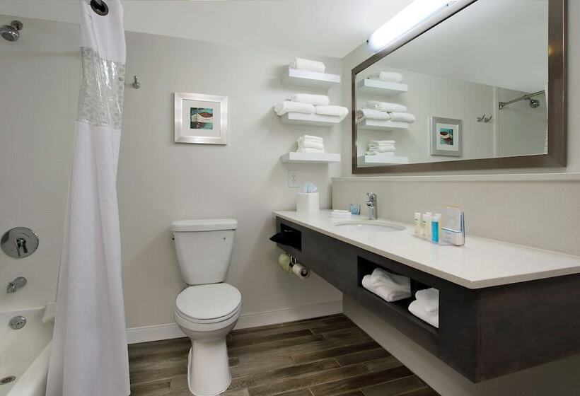 فندق Hampton Inn Madison