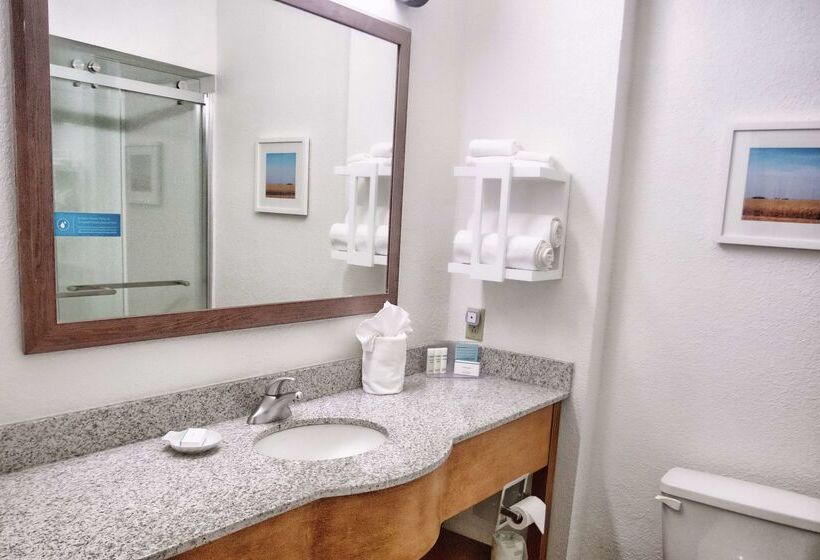 فندق Hampton Inn Marion