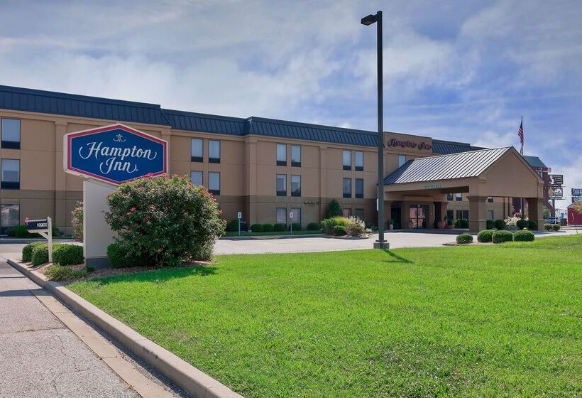فندق Hampton Inn Marion