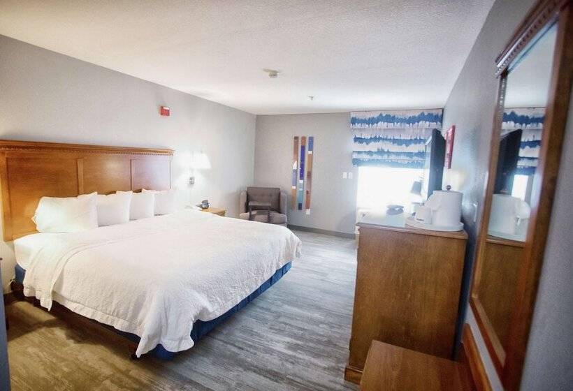 فندق Hampton Inn Marion