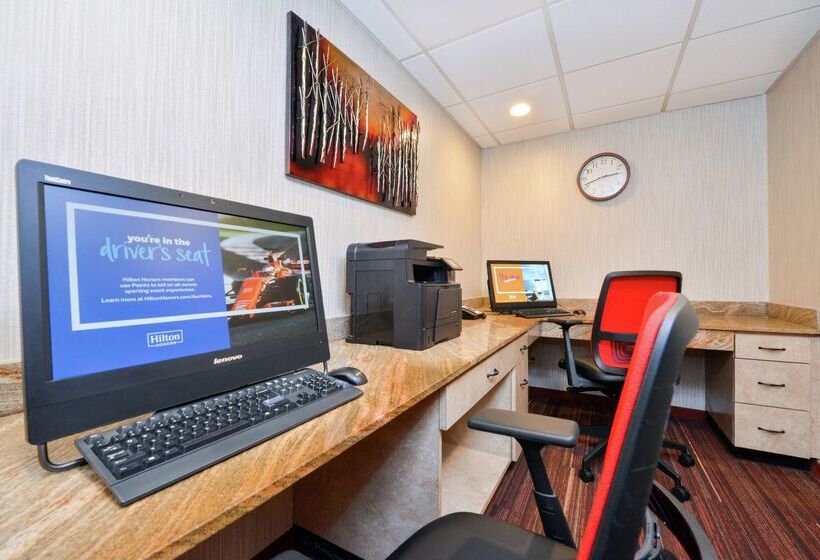 فندق Hampton Inn Martinsburg