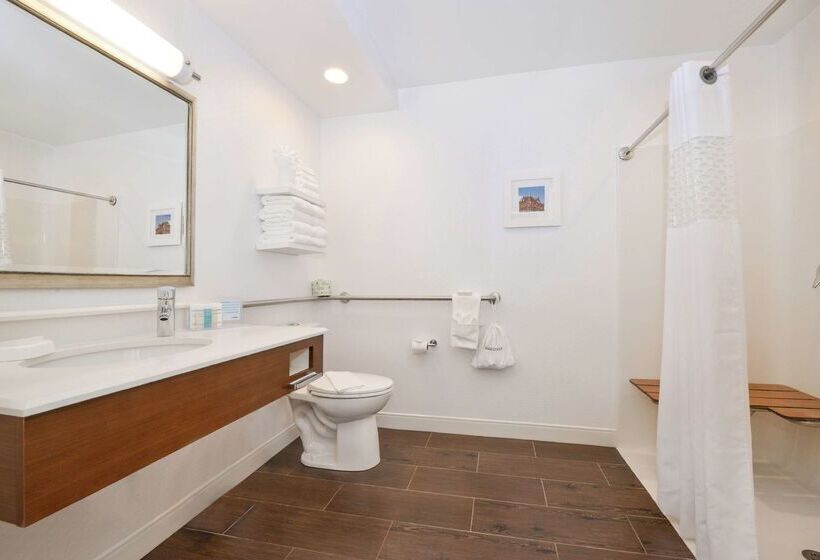 فندق Hampton Inn Martinsburg