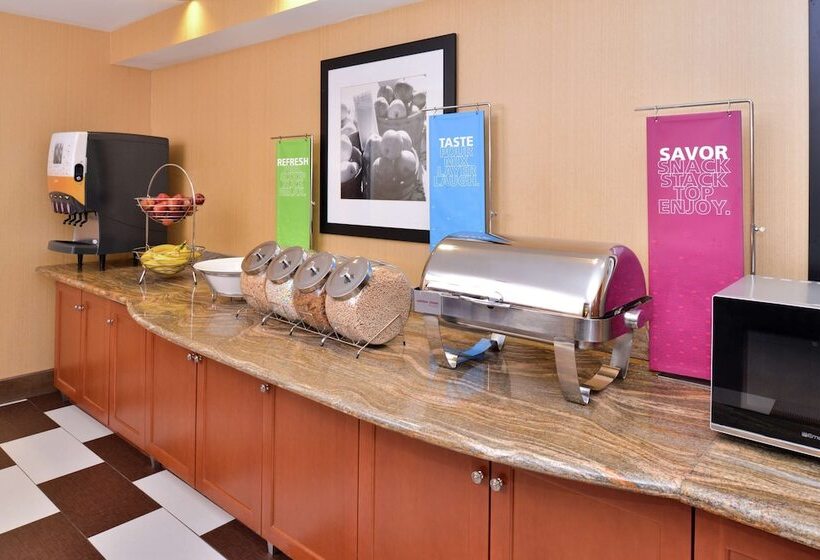 فندق Hampton Inn Martinsburg