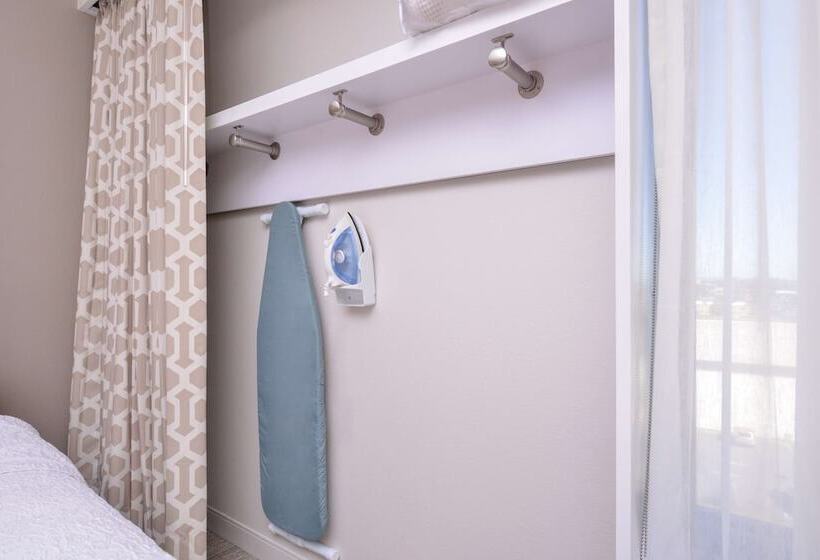 فندق Hampton Inn Martinsburg