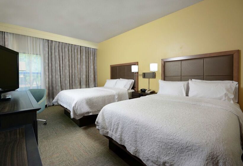 فندق Hampton Inn Martinsville