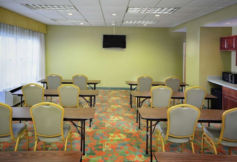 فندق Hampton Inn Martinsville