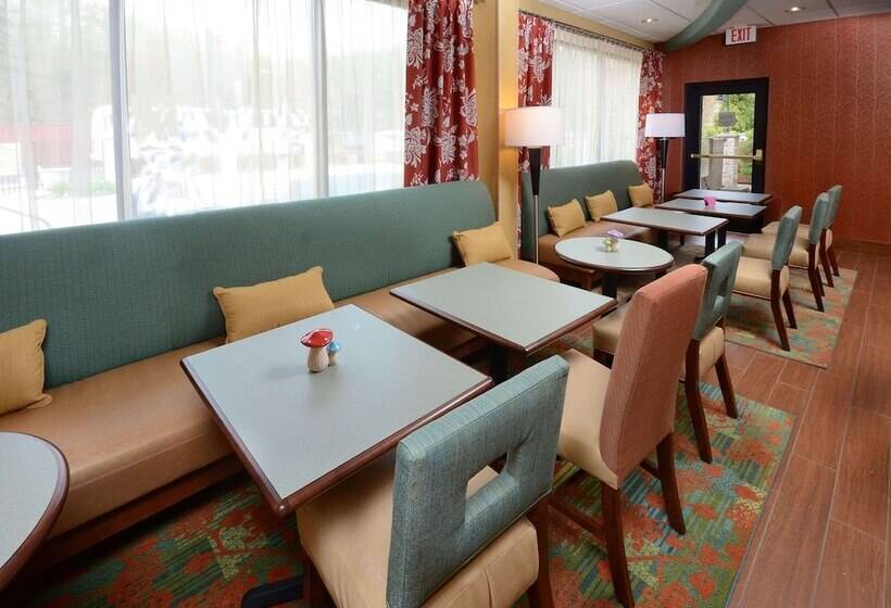 فندق Hampton Inn Martinsville