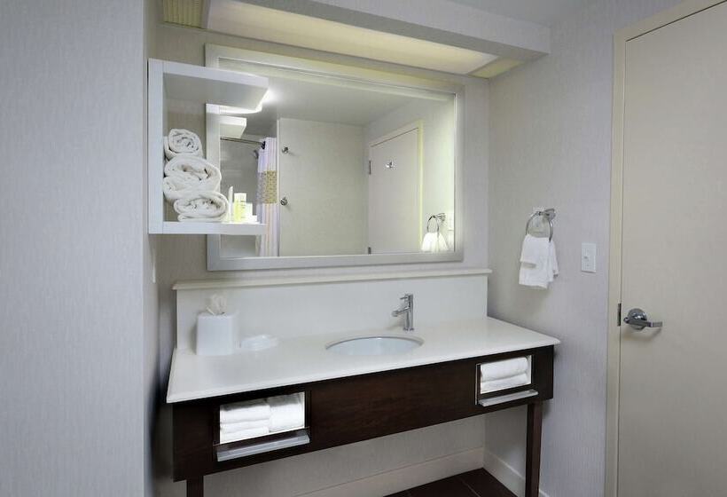 فندق Hampton Inn Martinsville