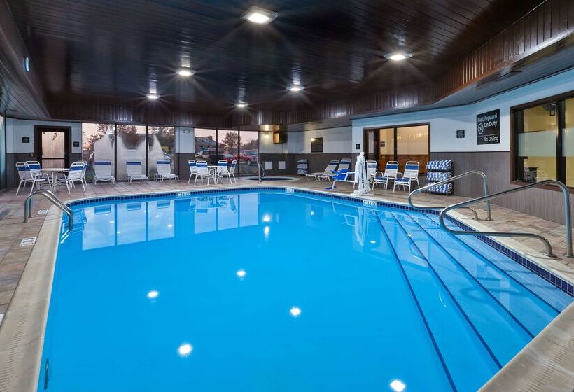 בית מלון כפרי Hampton Inn Marysville