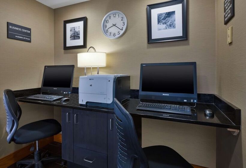 בית מלון כפרי Hampton Inn Marysville