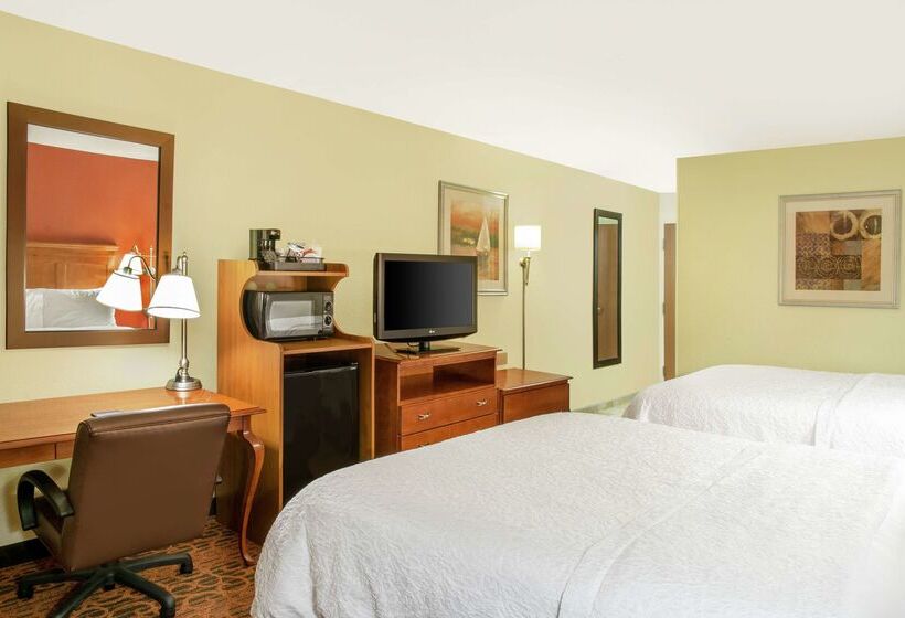 فندق Hampton Inn By Hilton Merrillville