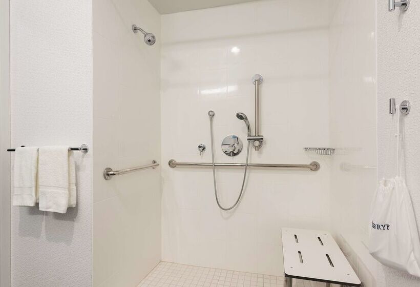 호텔 Hampton Inn Midland