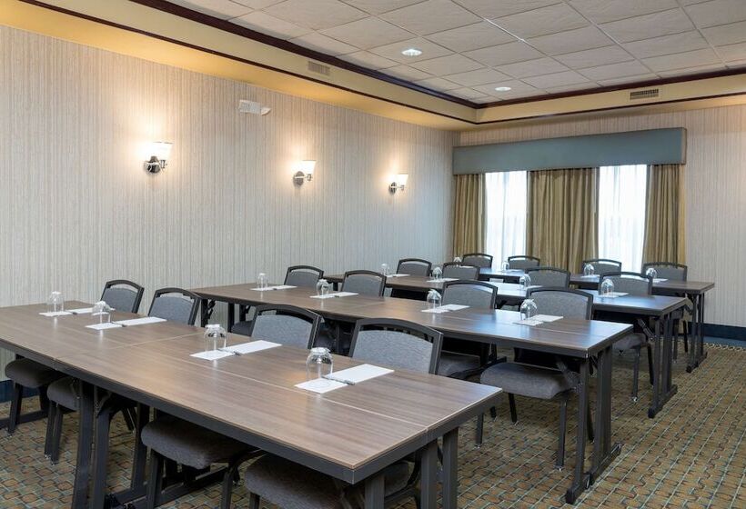 酒店 Hampton Inn Midland