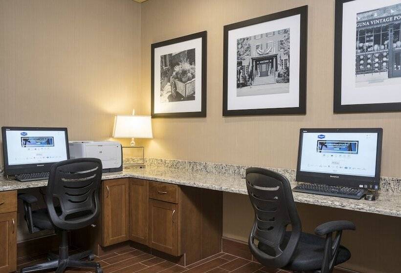 酒店 Hampton Inn Midland