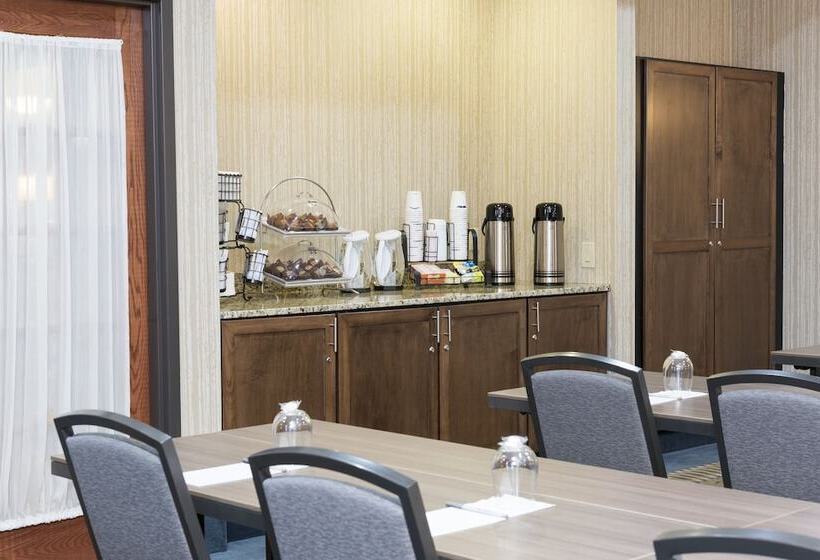 酒店 Hampton Inn Midland