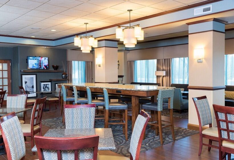 호텔 Hampton Inn Midland